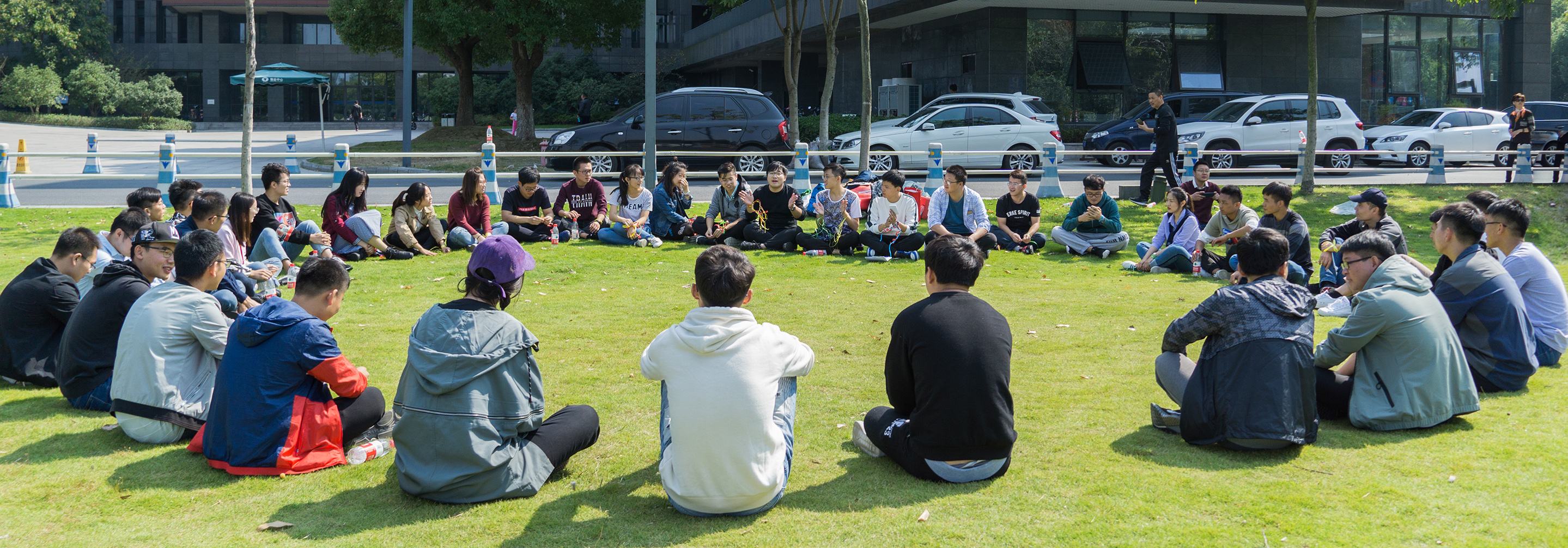 團隊拓展破冰游戲贏得客戶