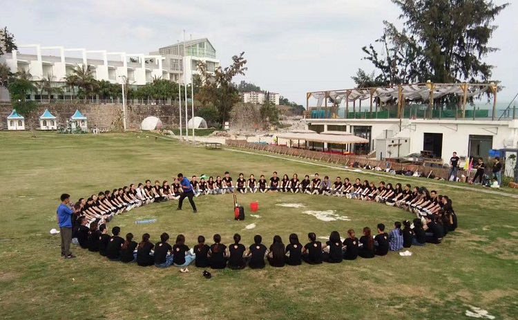 拓展訓練項目【動力繩圈】 拓展訓練項目【動力繩圈】