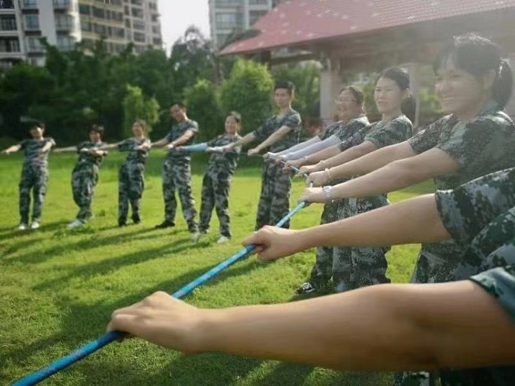 拓展訓練項目【動力繩圈】 拓展訓練項目【動力繩圈】