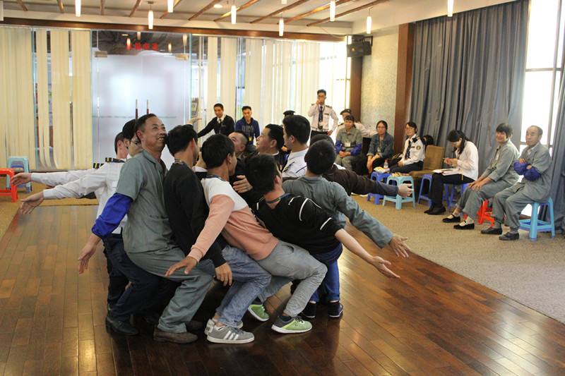 拓展訓(xùn)練團隊游戲【木桶原理】 拓展訓(xùn)練團隊游戲【木桶原理】